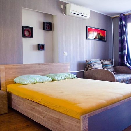 Flat At Luzanovka Apartment Odessa Luaran gambar